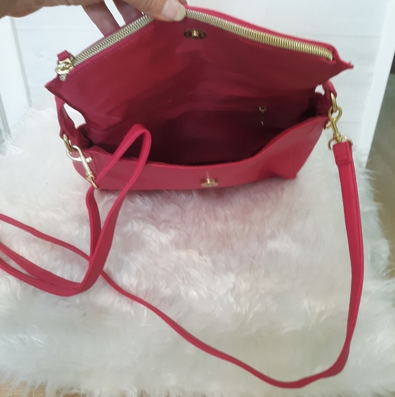 Avon crossbody bag purse NWOT *P2 - Picture 2 of 4